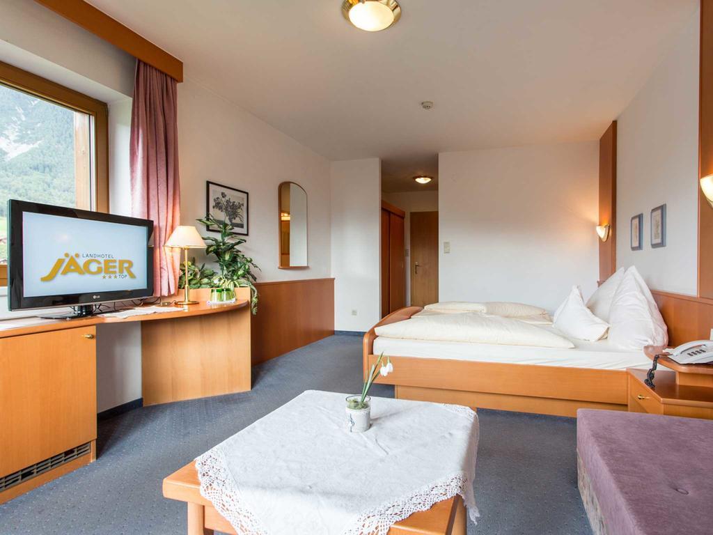Landhotel Jaeger Top Wildermieming Zewnętrze zdjęcie